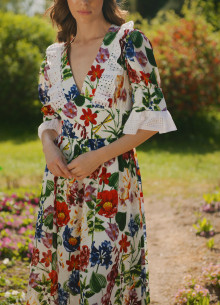 Платье в эксклюзивном цветочном принте с шитьем фото 846769
