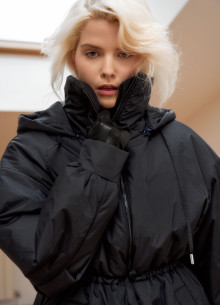 Куртка с кулисой и высокой стойкой фото 1233169