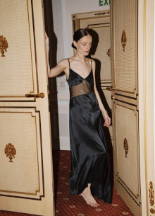 Шелковое платье-комбинация асимметричного кроя макси фото 1232599