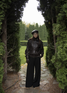 Бомбер на молнии из натуральной кожи  фото 1233012